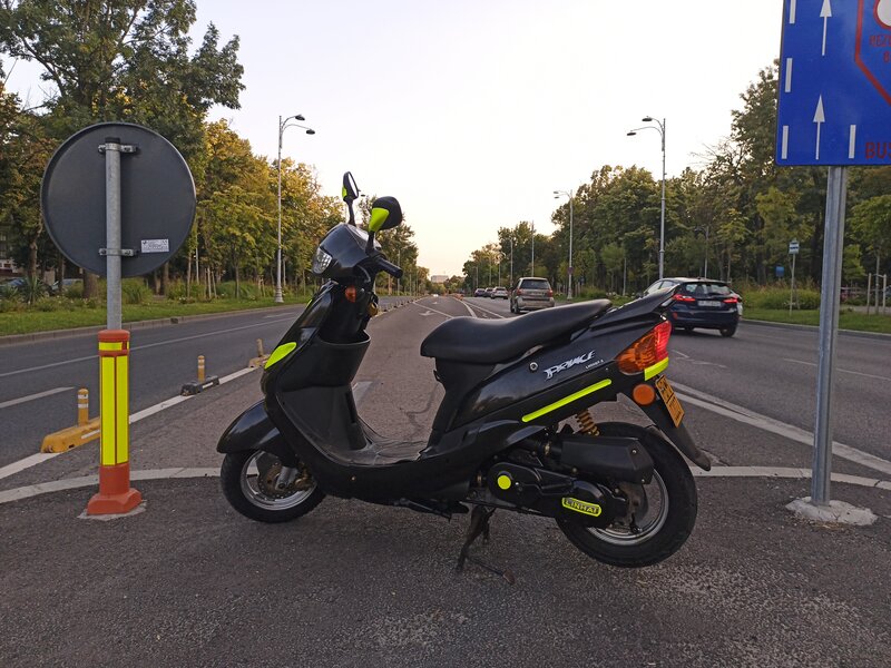 Scuter 49cc -LINHAI  (ideal livrari / oras), motor nou, RCA 2027, ITP 2028