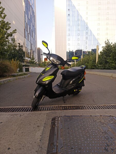 Scuter 49cc -LINHAI  (ideal livrari / oras), motor nou, RCA 2027, ITP 2028