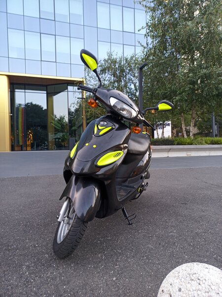 Scuter 49cc -LINHAI  (ideal livrari / oras), motor nou, RCA 2027, ITP 2028