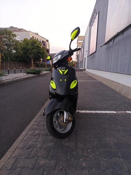 Scuter 49cc -LINHAI  (ideal livrari / oras), motor nou, RCA 2027, ITP 2028